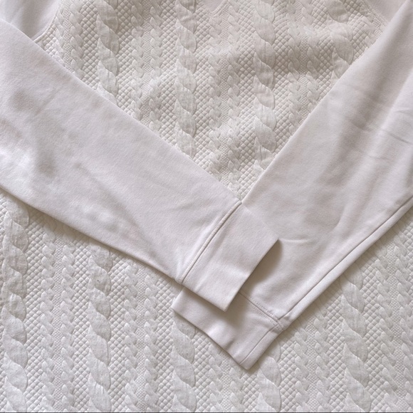 Women’s Cream/ white Crewneck textured sweatshirt with faux cable knit detail- M - Picture 9 of 14